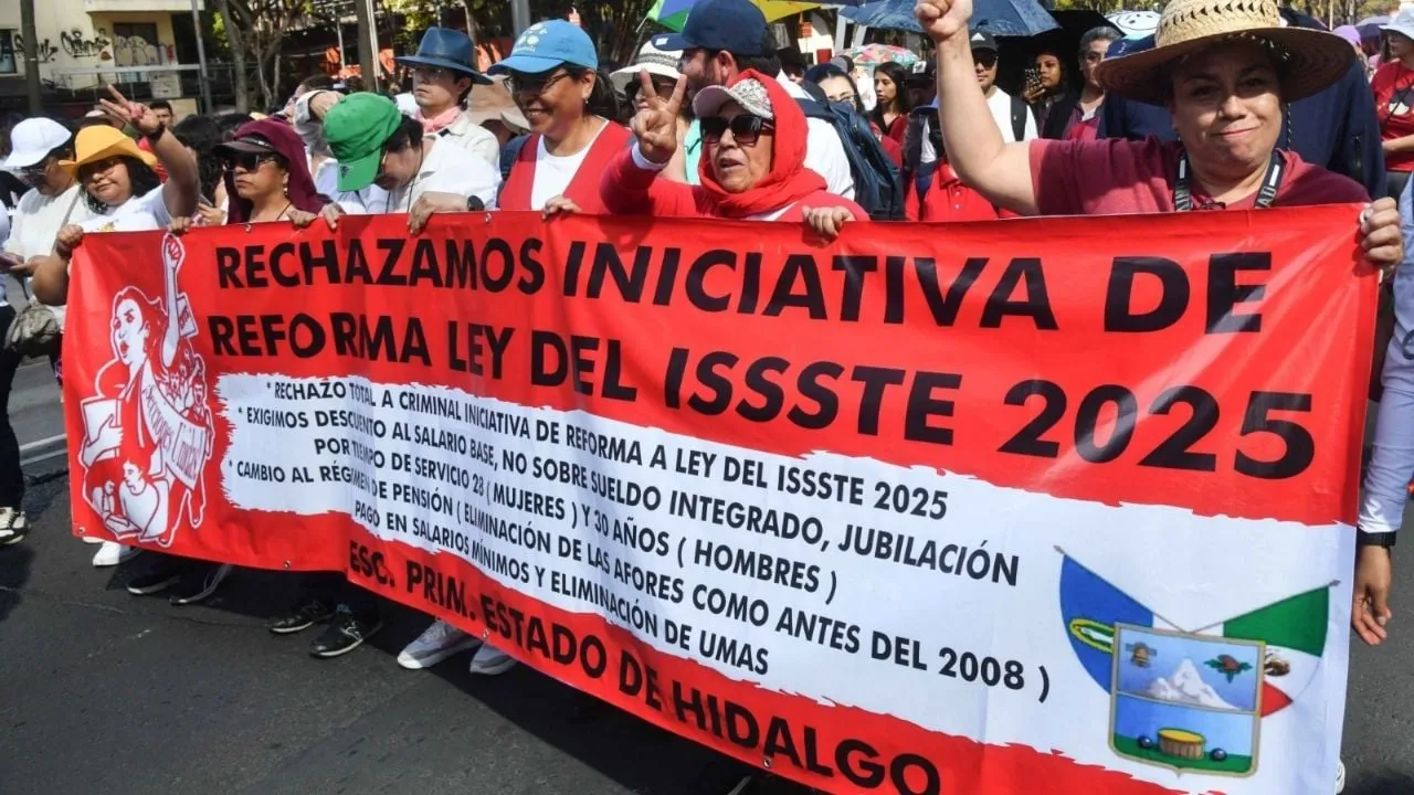 CNTE bloqueará hoy oficinas de Hacienda, SEP y el INE