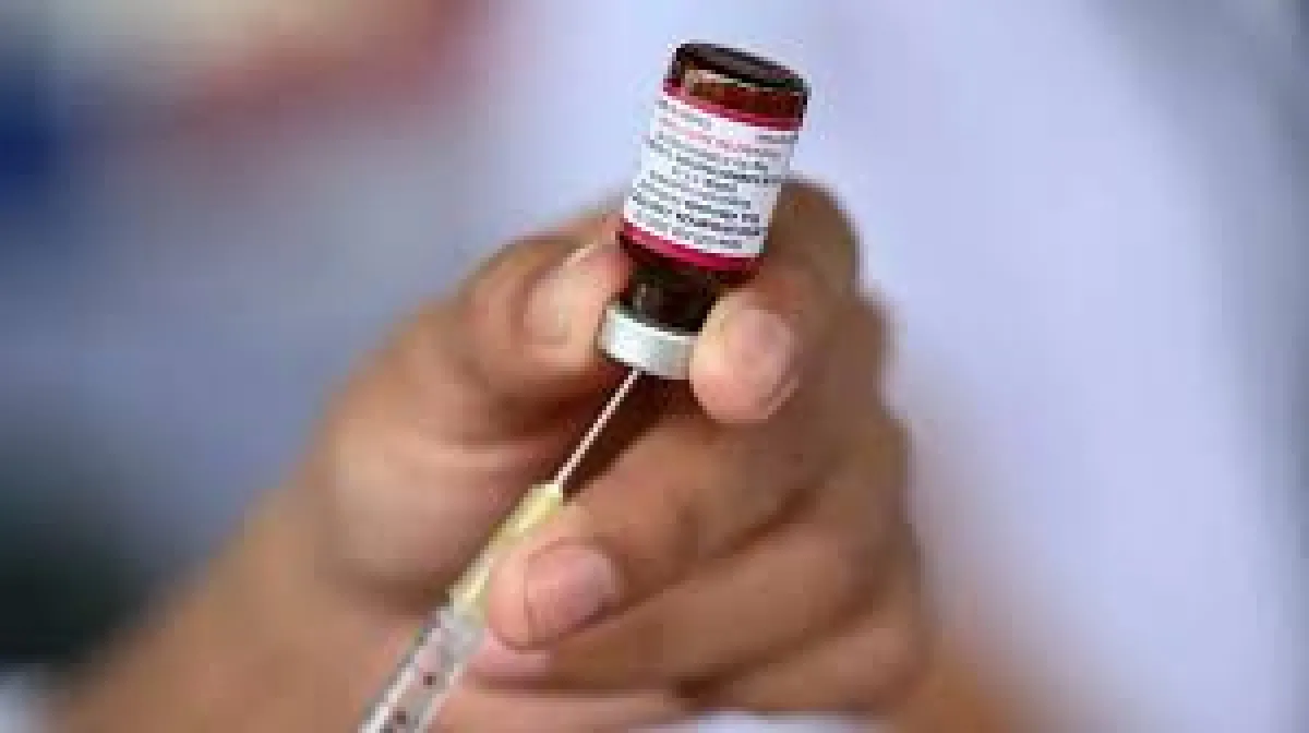 Sarampión en México: Adultos de 30 a 39 años presentan baja protección y deben vacunarse, advierte estudio