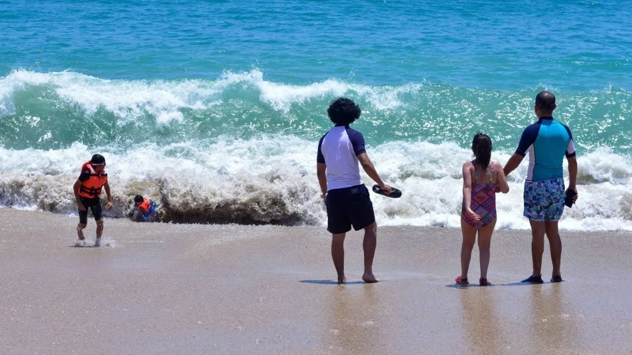 Clima en Semana Santa: frente frío, lluvias y oleaje elevado de jueves a domingo en estas entidades