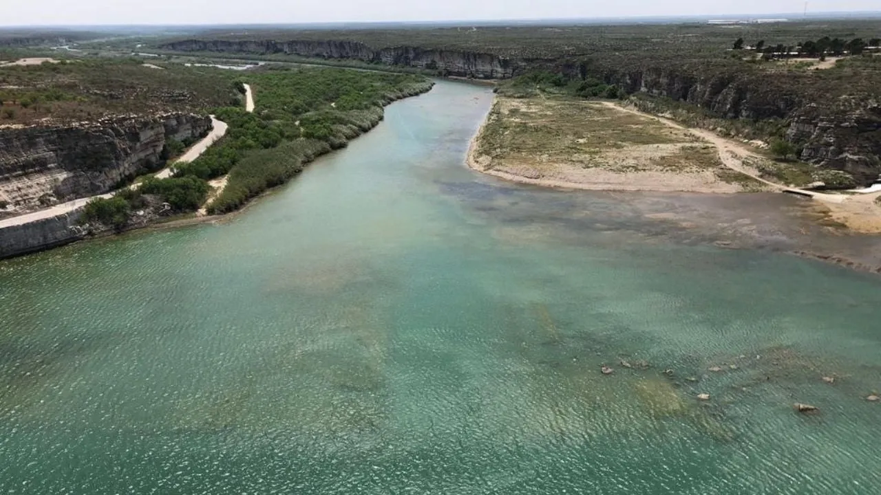 Termina trasvase en presa Amistad; llega agua a distrito de riego 025