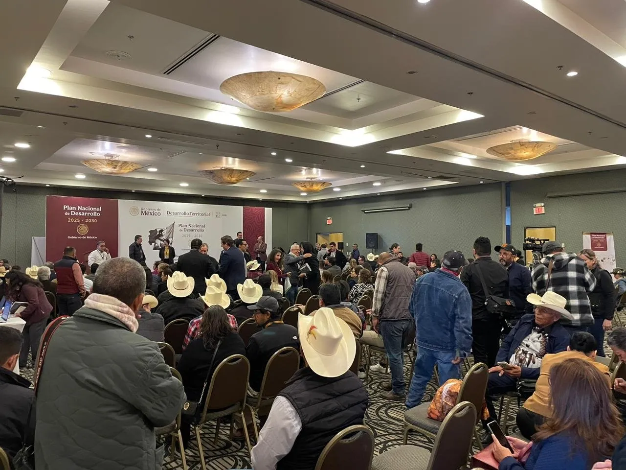 Gobernador mayo acusa a Sedatu de despojo durante foros del PND en Sonora (Video)