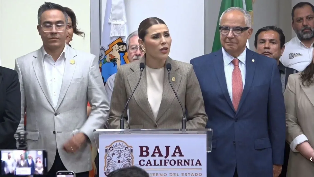Estado de Baja California desmiente que Marina del Pilar tenga una casa de 4 mdd en San Diego