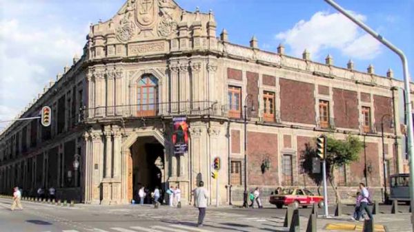 Antes Palacio de la Inquisición hoy ... un hermoso museo.