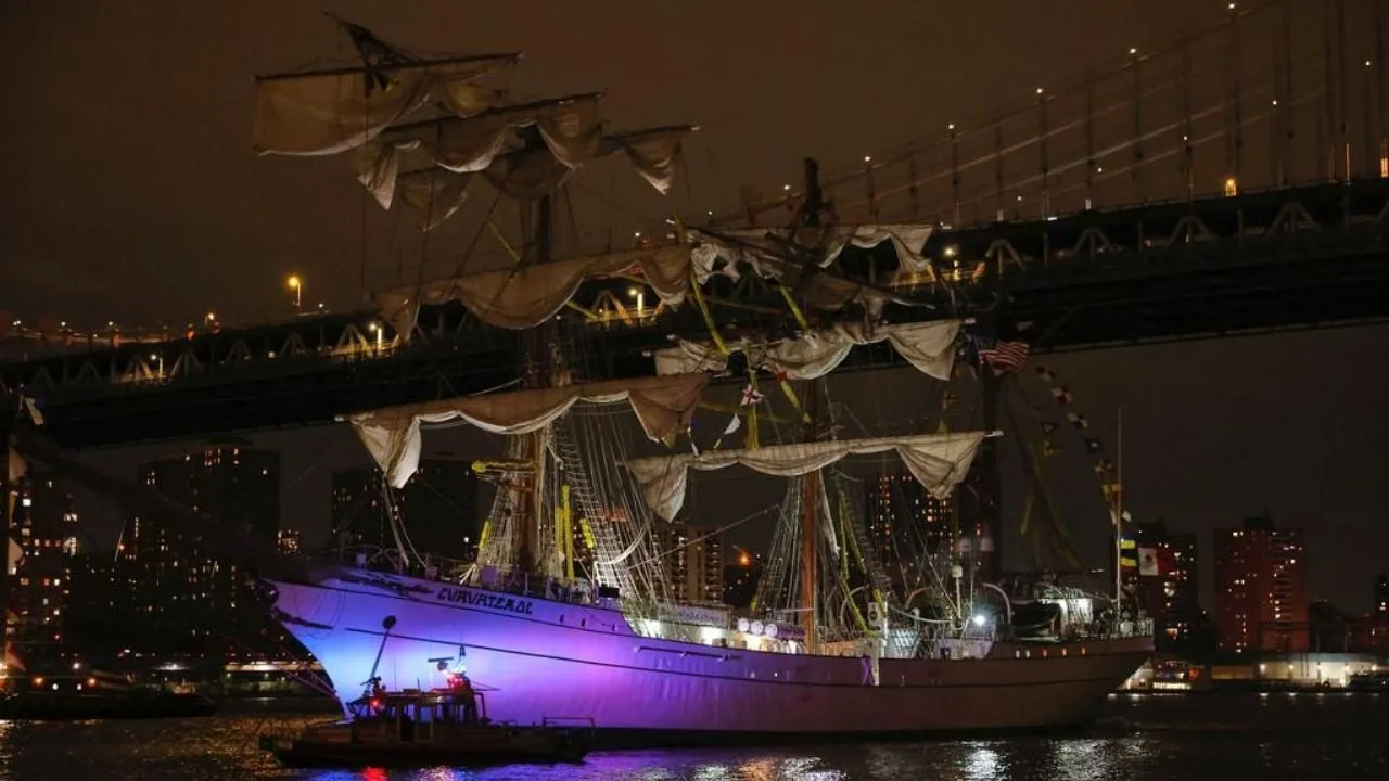 ¿Cuál era la ruta del Buque Cuauhtémoc?