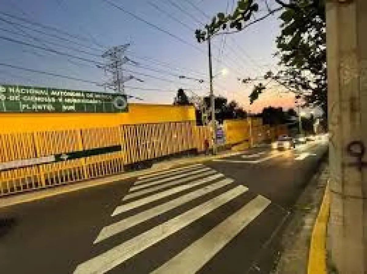 🛑 Profesores del CCH Sur acuerdan no regresar a clases presenciales hasta garantizar seguridad en el plantel