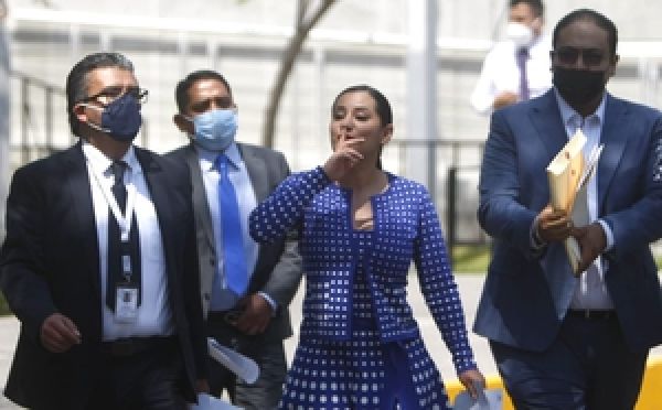 Alcaldesa de Cuauhtémoc, Sandra Cuevas deberá ir a firmar al reclusorio y no podrá ejercer como Alcaldesa