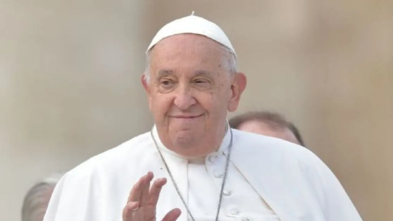 Alertan sobre fraudes cibernéticos que aprovechan el fallecimiento del papa Francisco