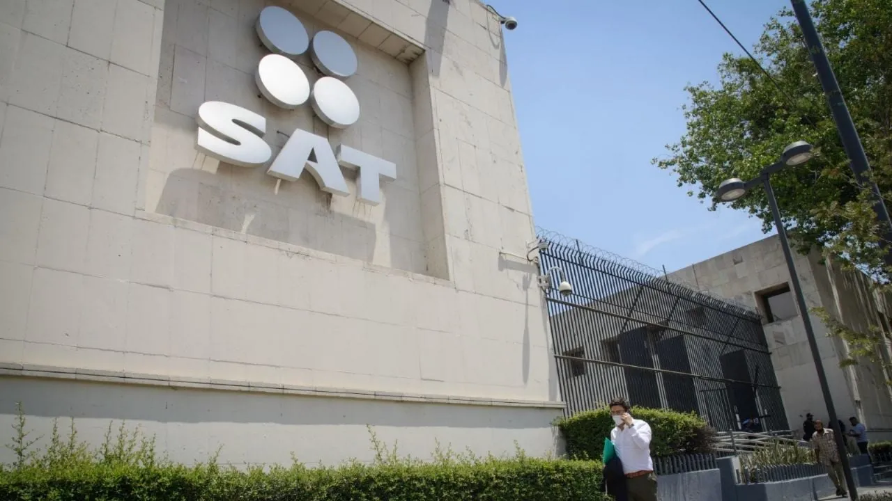 Trabajadores no portarán armas: SAT
