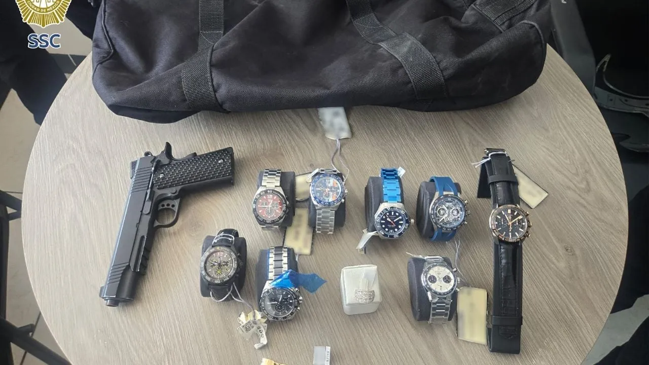 Detienen a dos hombres por asalto a joyería en Parque Delta
