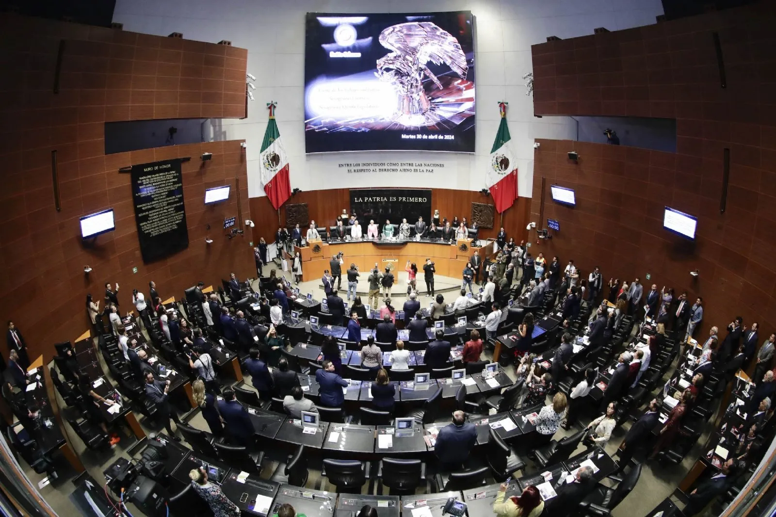 Comisiones del Senado aprueban iniciativa de soberanía nacional; se prevé pase al Pleno mañana