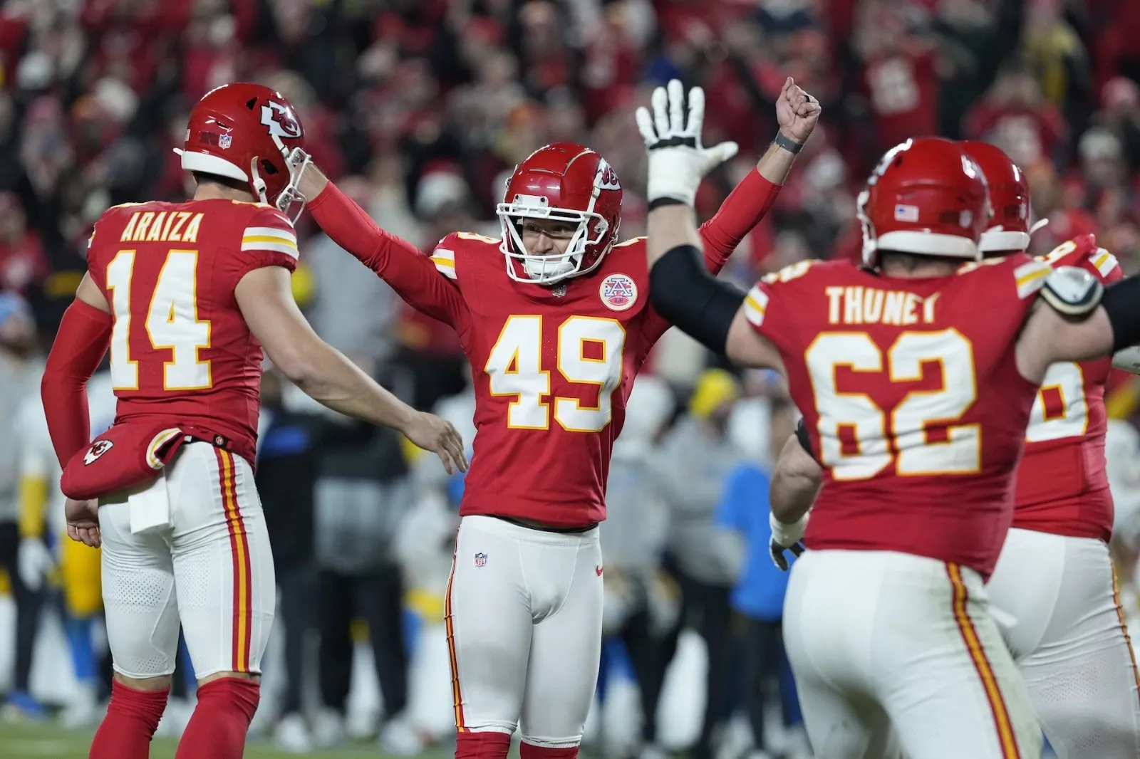 Los Chiefs ganan su noveno título consecutivo del Oeste de la Conferencia Americana